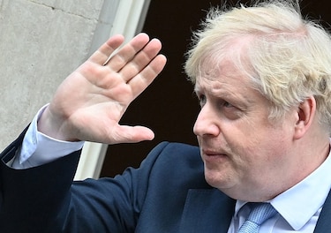 Johnson visitará Polonia el jueves tras comprometerse a enviar más soldados