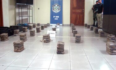 Policía Nacional decomisa 132 kilos de droga