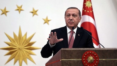 Turquía: Presidente quita inmunidad a legisladores