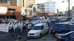 Laboratoristas marcharon para exigir revisión de escala salarial