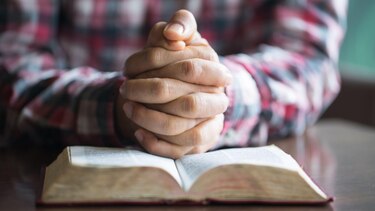 Cuatro claves sobre el hallazgo en Colombia de una fosa común con los cuerpos de ocho líderes sociales y religiosos