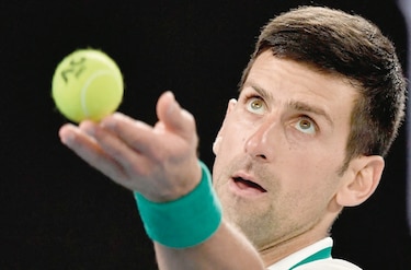 Bloquean la entrada de Novak Djokovic en Australia por tipo de visado equivocado