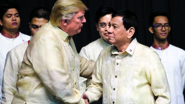 Trump no se aleja de la controversia