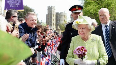 Isabel II cumple 90 años sin mostrar signos de flaqueza