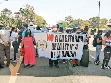 Rectora de Unachi: más irregularidades