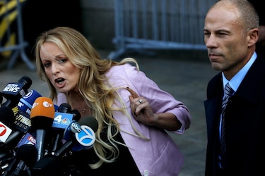 Juez del caso penal de Trump en Nueva York permitirá testificar a actriz porno