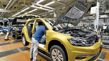 Automotrices alemanas se alejan del mercado de bonos