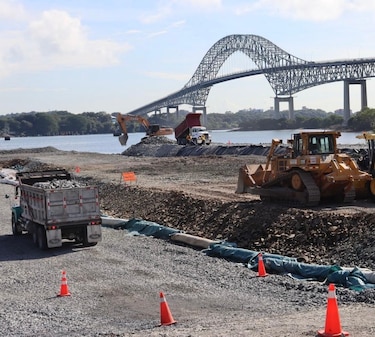MOP reactiva proyectos clave para Panamá: Cuarto Puente ya opera al 100%