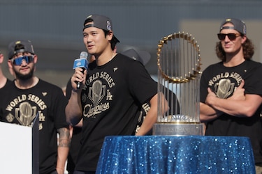 Dodgers celebran histórico bicampeonato con desfile y fiesta en el Dodger Stadium