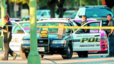 Disparan a policías en Texas y Missouri