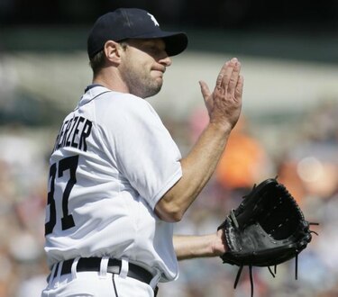 Scherzer poncha a 14 en triunfo de los Tigres