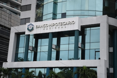 Cierran sucursal del Banco Hipotecario en Bocas del Toro; sigue Panamá
