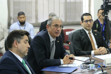 Suspenden traslado de fondos del subsidio de vivienda para alquiler de oficinas del Miviot en Plaza Edison