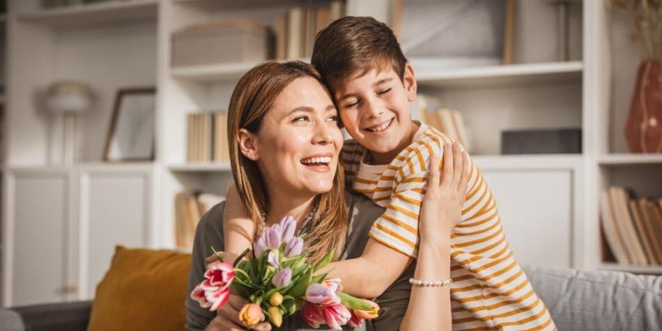 Más que un día libre: el 8 de diciembre y la deuda pendiente con las madres panameñas