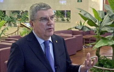Presidente de COI se reúne con líder norcoreano