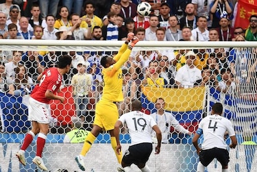 Francia y Dinamarca firman el primer 0-0 del Mundial