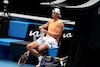 ‘No estoy muy bien’, confiesa Nadal sobre su dolor de espalda antes del Open de Australia