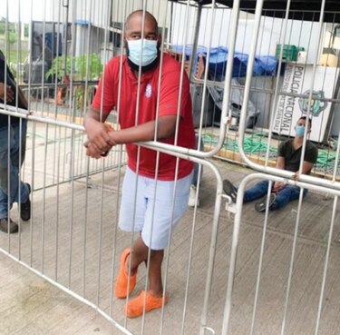 Chef denuncia abuso de parte de agentes policiales