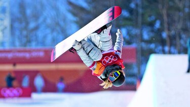 Kim se roba el ‘show’ en el ‘snowboarding’