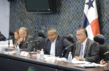 Productores piden retiro del proyecto que crea el Senta