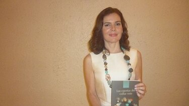 La psicóloga panameña Alicia Rego publica su libro reflexivo 'Las cuentas del collar roto'