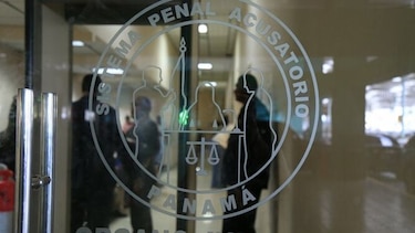 Denuncian a juez por supuesta violencia de género