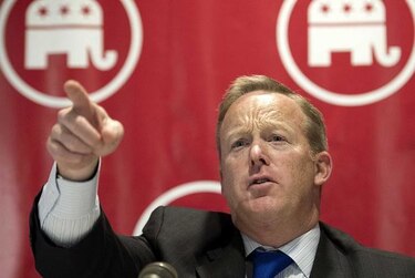 Trump escoge a Sean Spicer como secretario de prensa de la Casa Blanca
