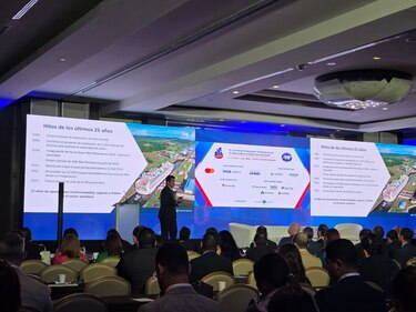 Canal de Panamá prepara licitación del gasoducto y proyecta la construcción de puertos