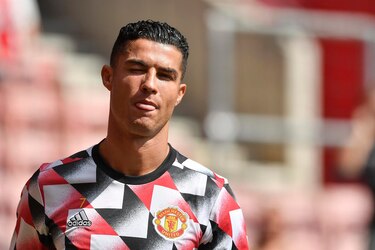 Cristiano Ronaldo se queda con el Machester United, dice el técnico