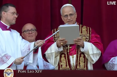 El nuevo papa es el cardenal estadounidense Robert Francisc Prevost