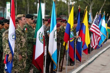 Militares de 17 países del continente inician entrenamiento en Honduras