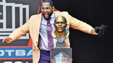 Ray Lewis ingresa al Salón de la Fama