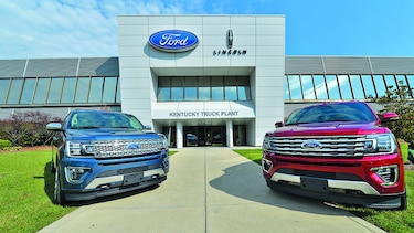 Ford ganó $2 mil 410 millones