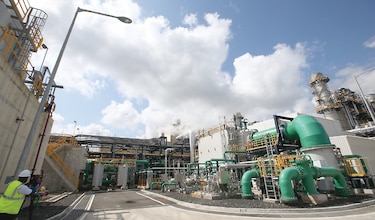 Consorcio liderado por BlackRock y EQT acuerda compra de AES por $33,400 millones