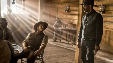 'The Magnificent Seven' con D. Washington encabeza taquillas