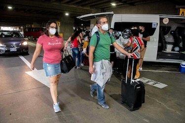 Viajar, vacunarse, volver: turismo por un día de Costa Rica a Estados Unidos