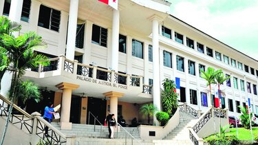 Acuerdo con Finmeccanica espera en la Sala Tercera