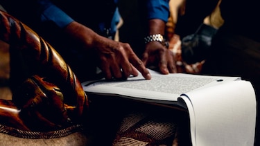 Red infiltrada en el Aeropuerto de Tocumen cambiaba colillas de maletas para enviar droga a Europa