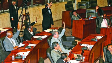 Ausentismo de diputados en comisiones legislativas