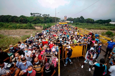 Venezuela suspende por 30 días los vuelos desde Europa y Colombia para evitar la propagación del coronavirus