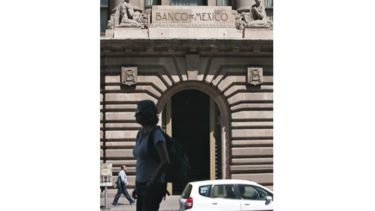 Banxico pide reforzar políticas monetarias