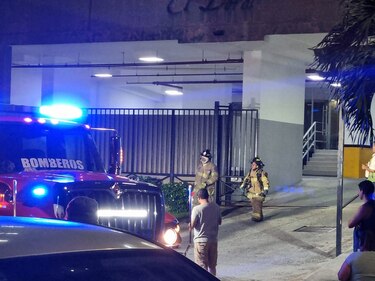 Explosión en un apartamento en Pueblo Nuevo deja al menos dos heridos