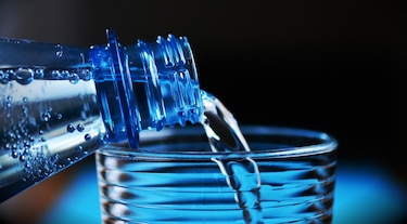 La mano peluda en el agua de Panamá