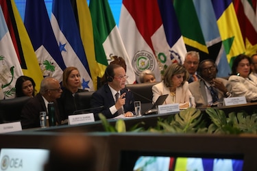 Canciller: China pidió ignorar el fallo de PPC