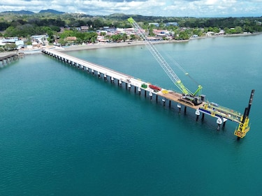 Muelle y aulas: el renacer de Puerto Armuelles