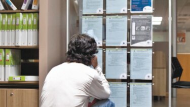 Desempleo aumenta, pese a la creación de nuevas plazas de trabajo en el país