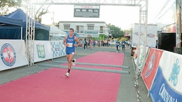 Castelblanco se impone en carrera de La Candelaria