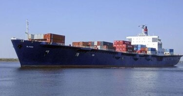 Aviones buscan barco perdido tras paso de 'Joaquín'