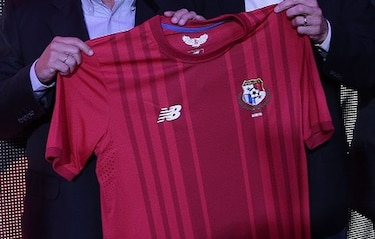 Se incautan de camisetas de la selección panameña provenientes de Perú