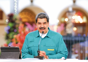 Nicolás Maduro fustiga a Guaidó en medio de negociación en México